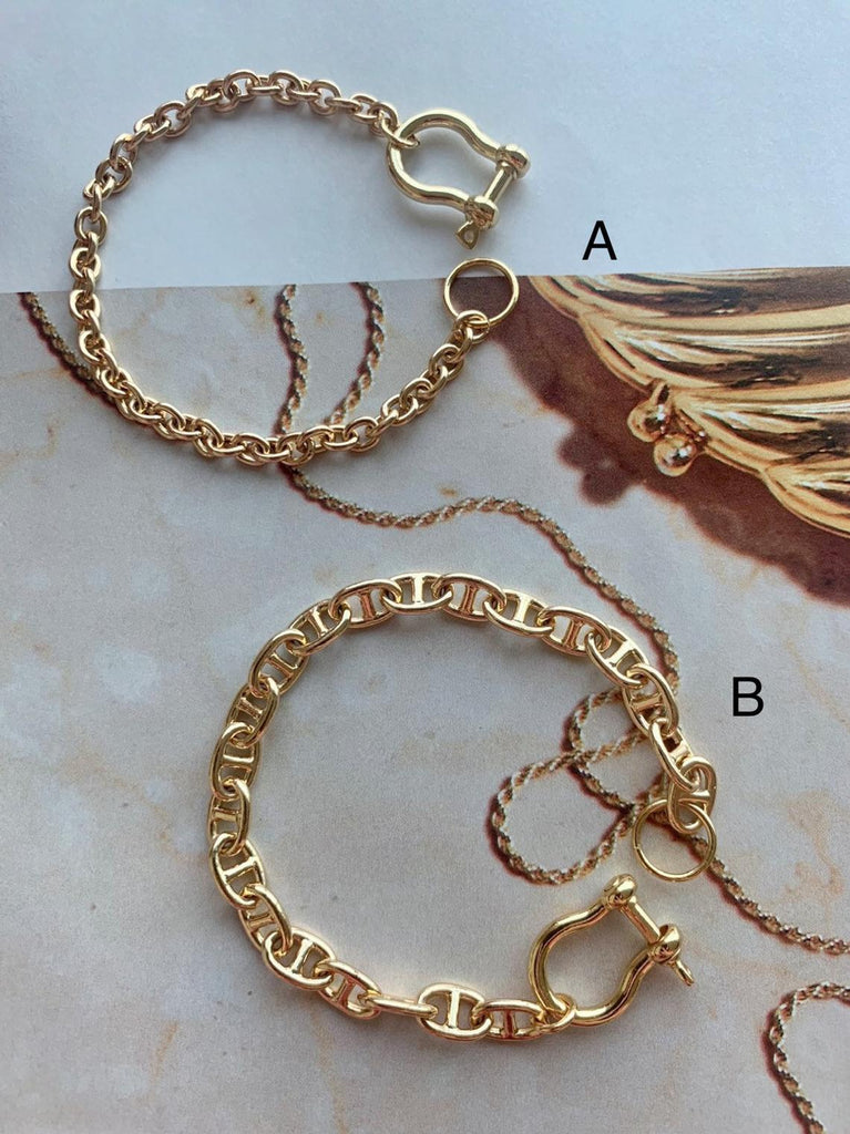 Jewelry: LOFT Chunky Oversized Chain Bracelet | The SavvyBostonian